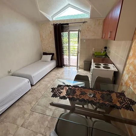 Apartment Apartmani *