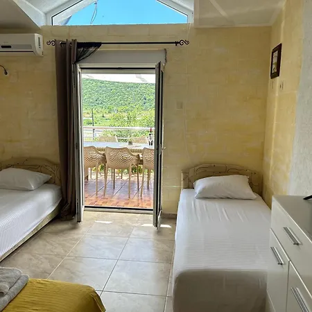 Apartmani Apartment *